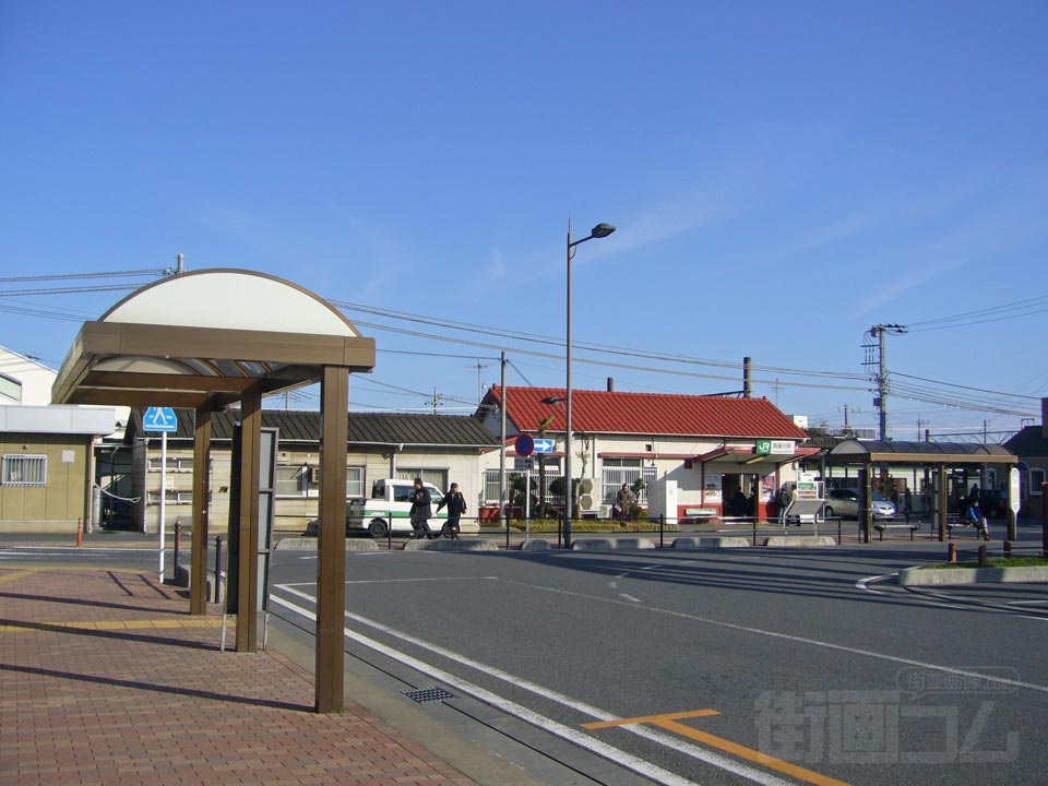 JR高麗川駅前