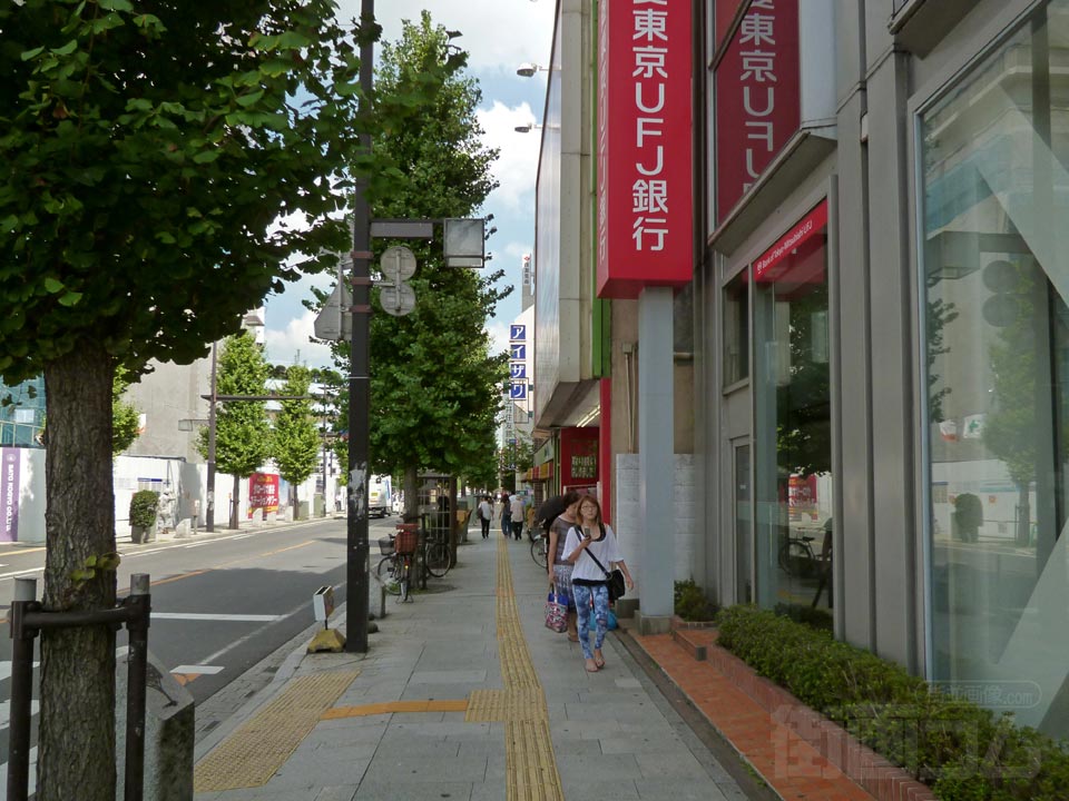 市役所前中央通り