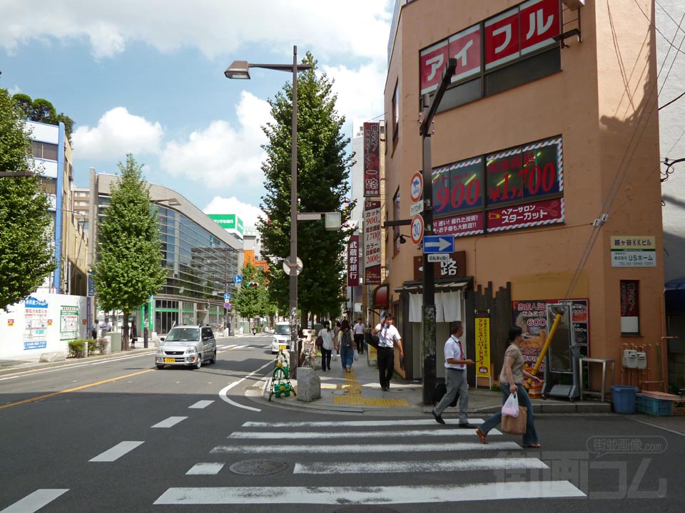 市役所前中央通り