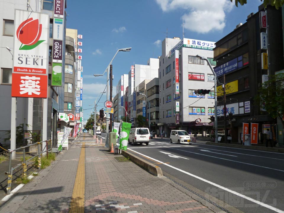 新越谷駅前通り