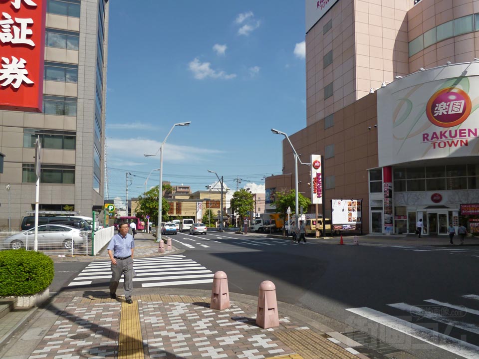 新越谷駅前通り