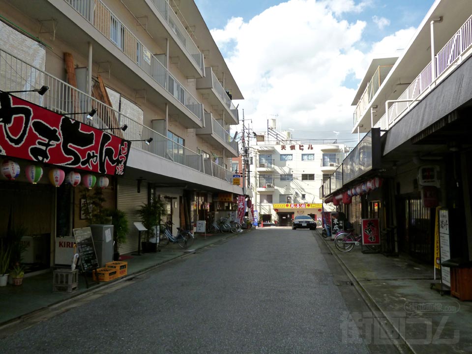 南越谷駅北口商店街