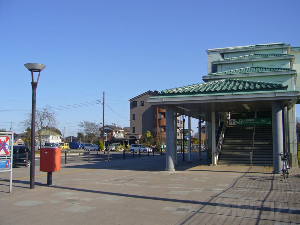 JR武蔵高萩駅北口前