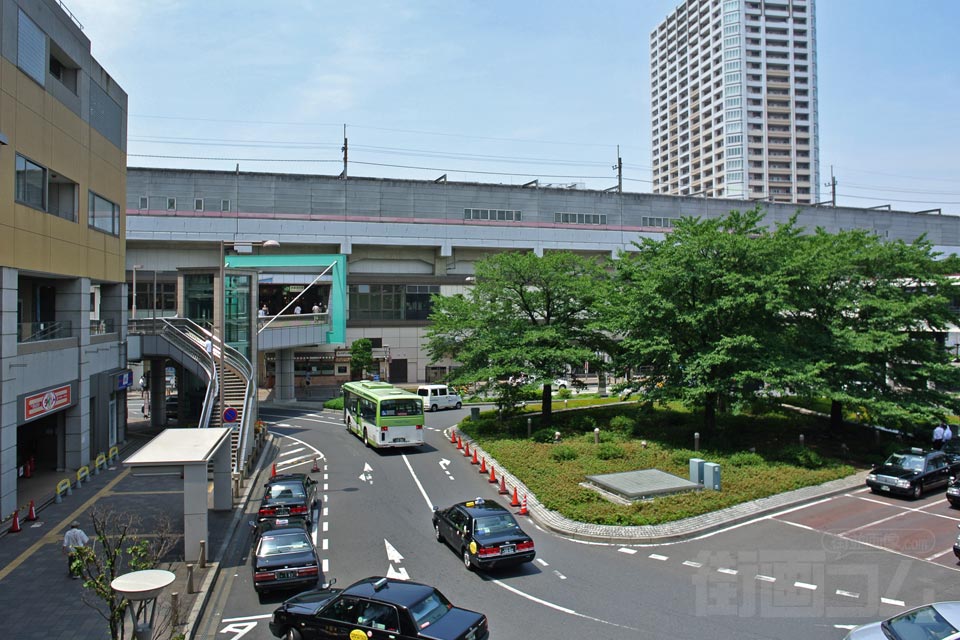 JR武蔵浦和駅東口前