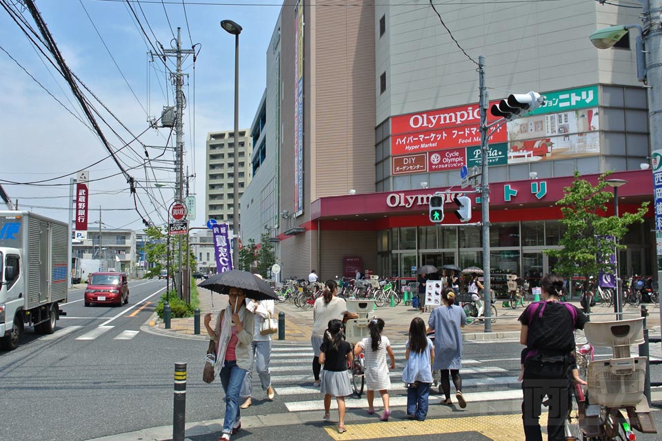 南区役所前交差点