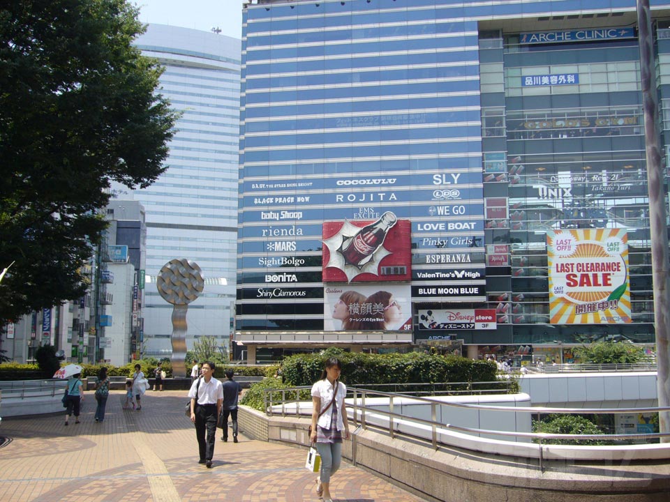 JR大宮駅西口前