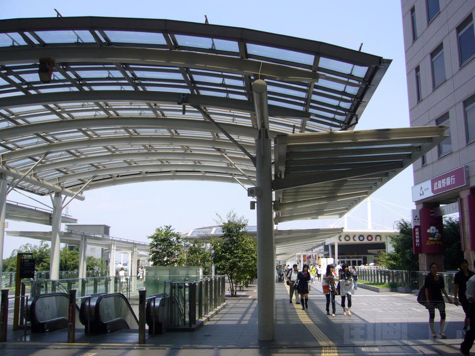 JRさいたま新都心駅前