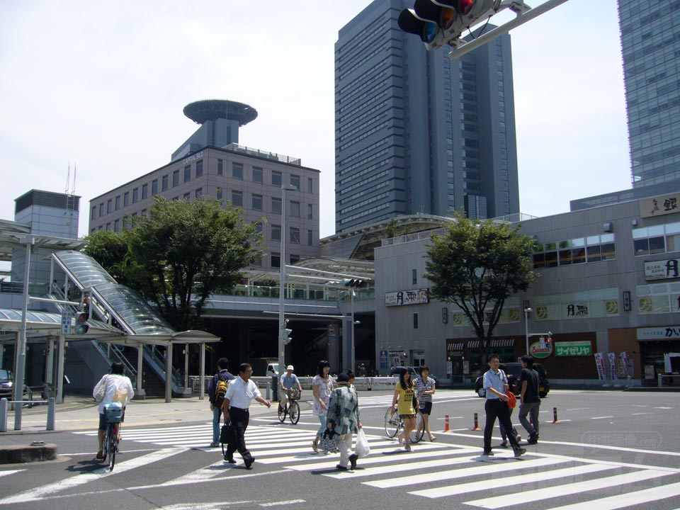 JRさいたま新都心駅前