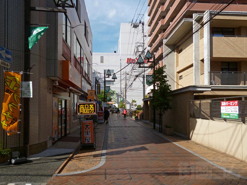 高砂緑の街商店街