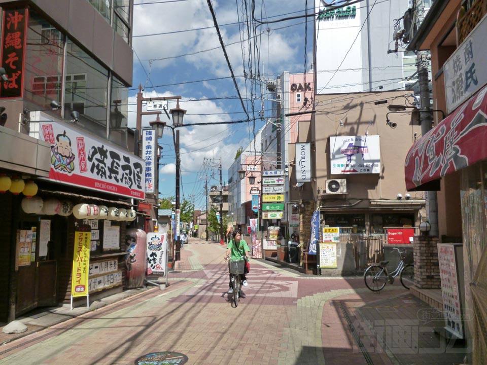 草加駅前一番通り商店街
