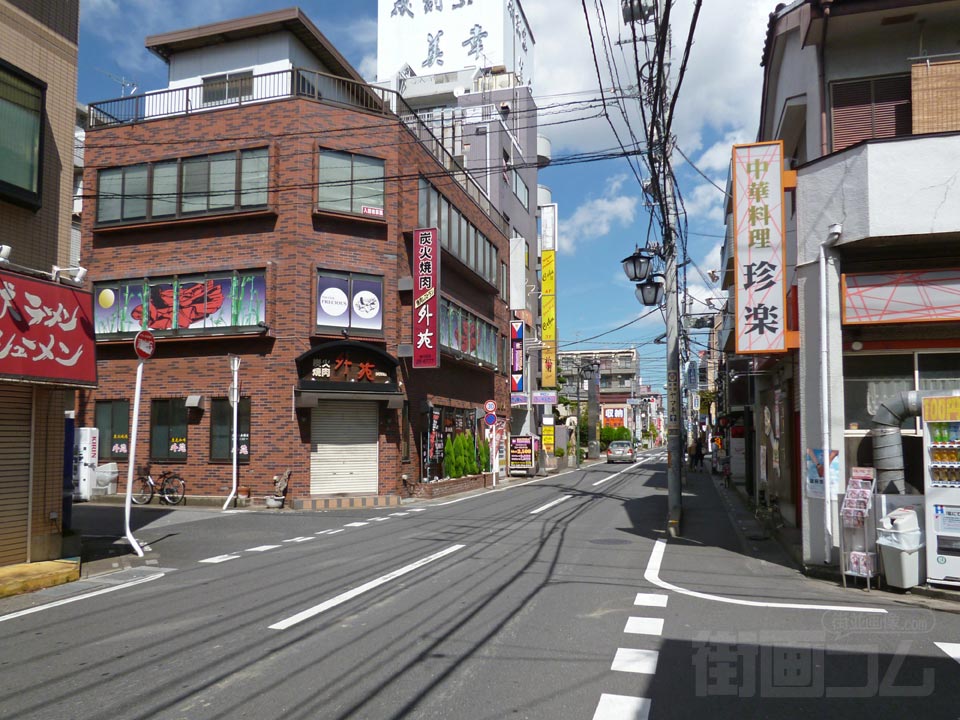 草加駅西口商店街