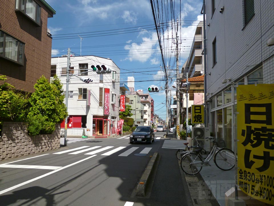 草加駅西口商店街