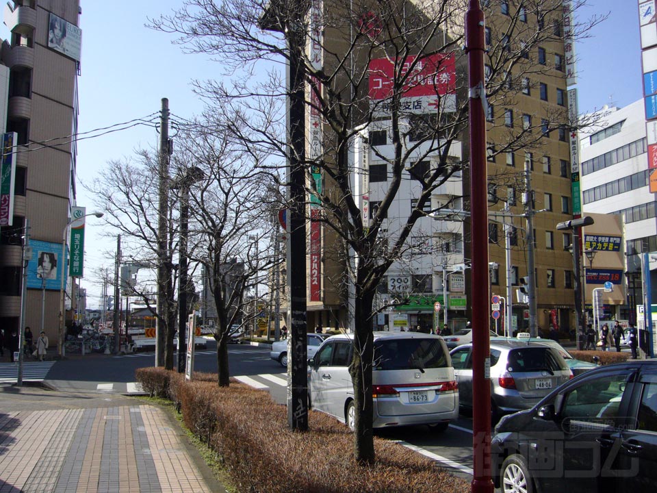 所沢駅西口入口交差点