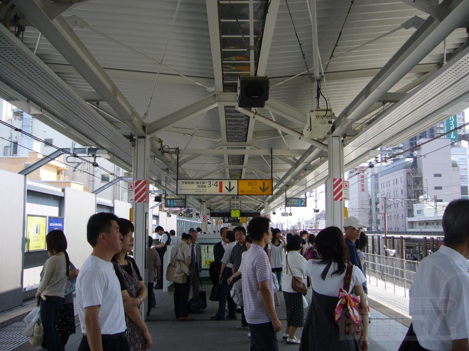 JR浦和駅写真画像