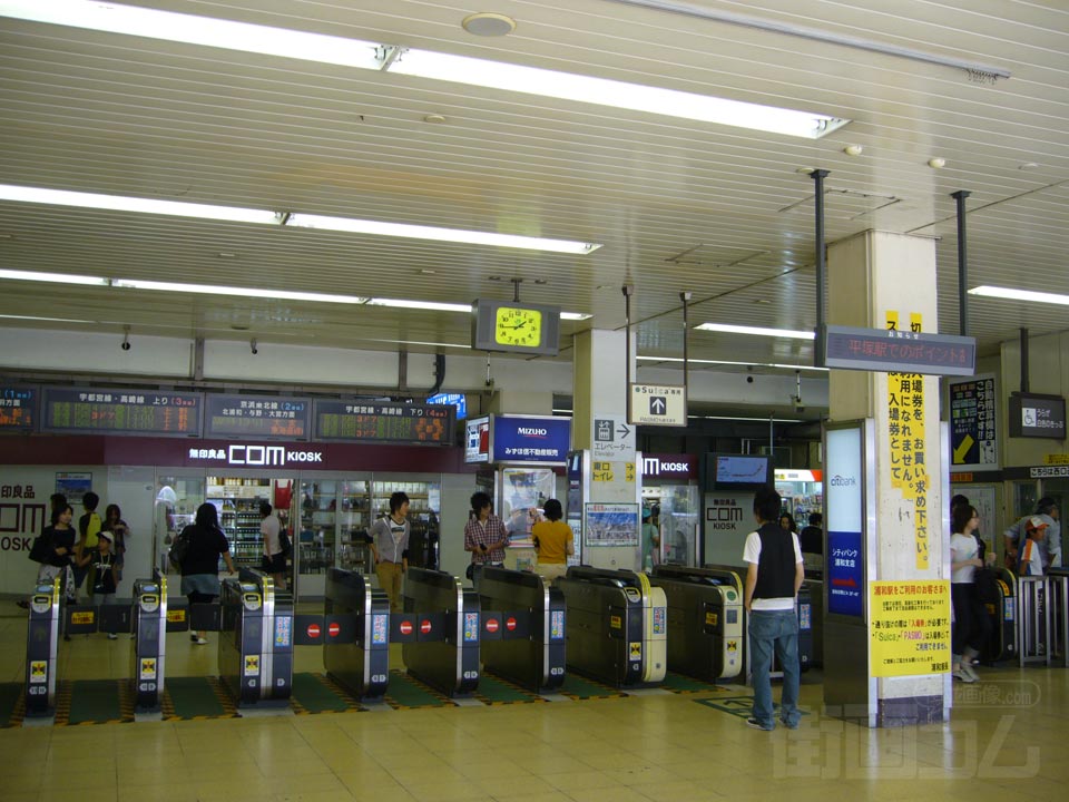 JR浦和駅西口写真画像