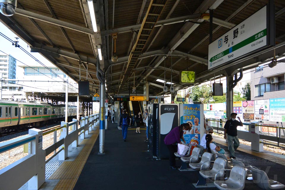 JR与野駅ホーム(JR京浜東北線)
