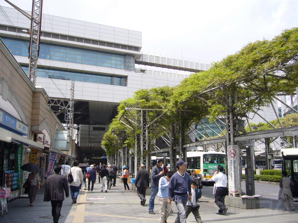 千葉駅前