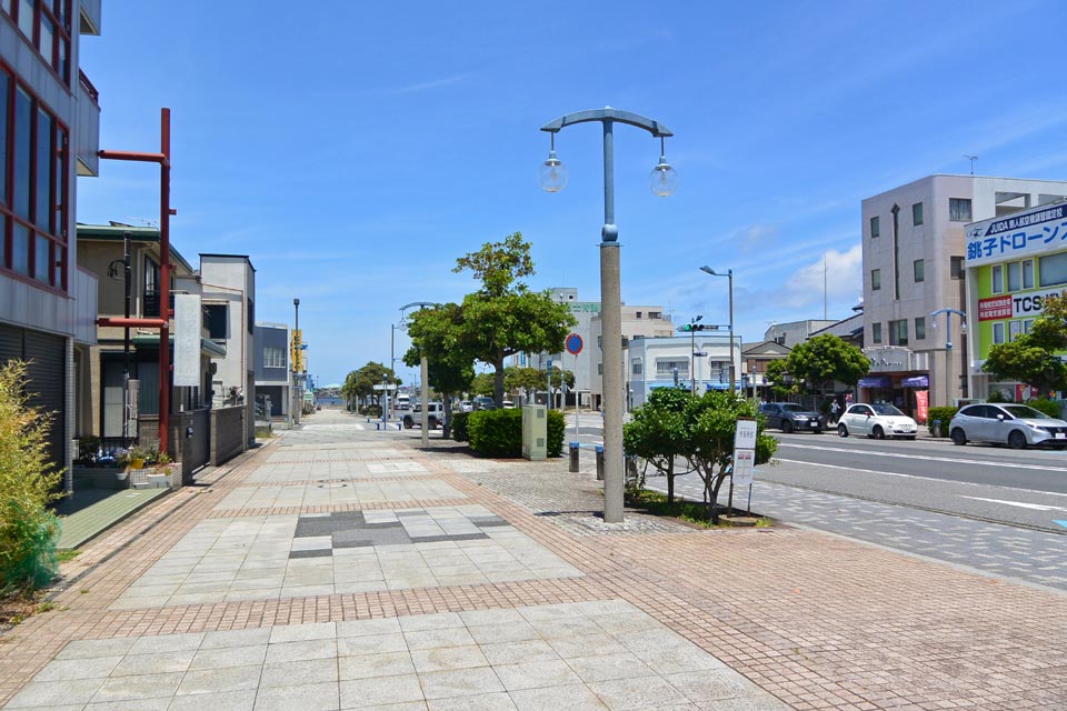 市役所前バス停