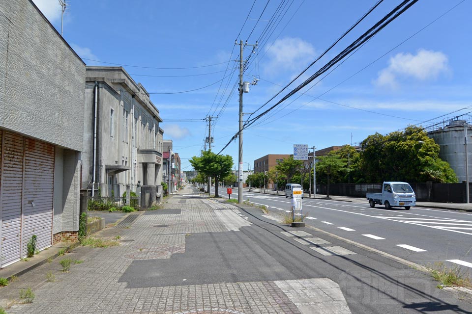 公民館前バス停