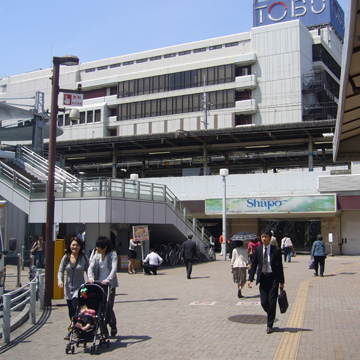 千葉県船橋市船橋駅前写真画像