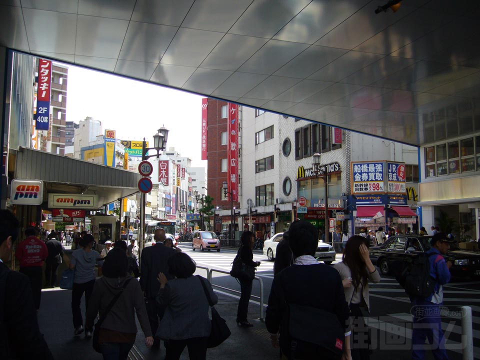 船橋駅前通り