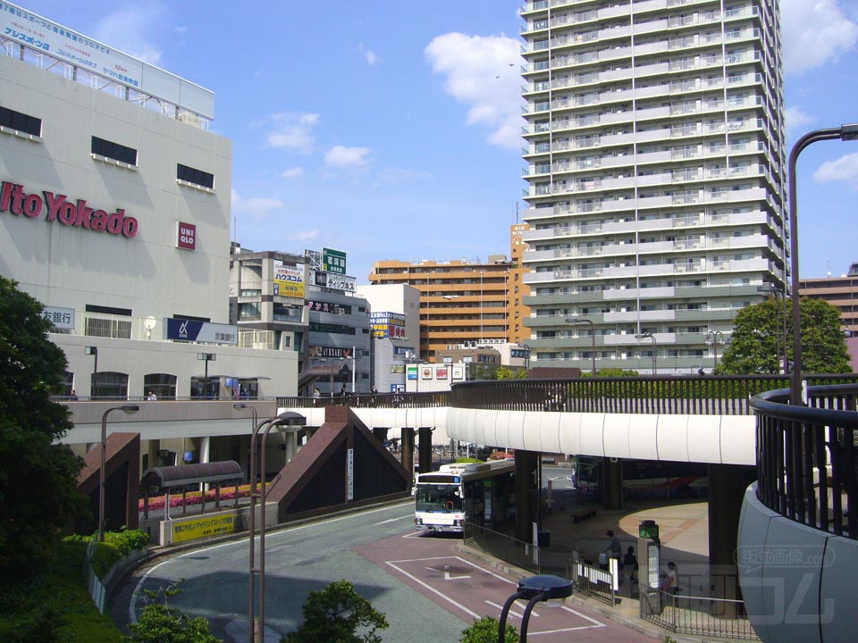 JR・東武船橋駅北口前