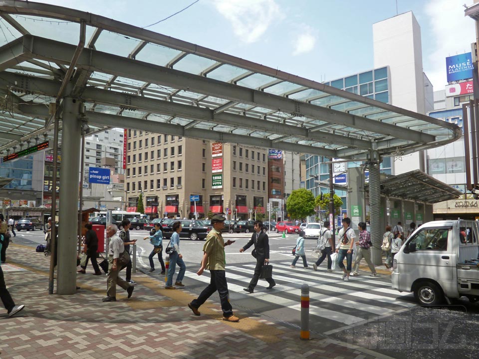 JR市川駅北口前