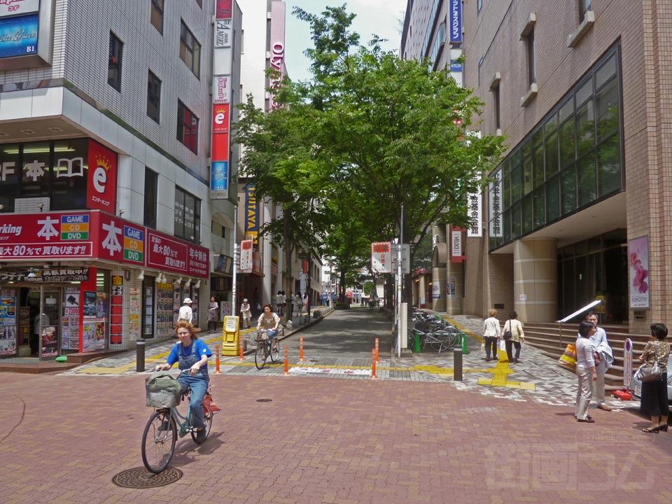 アイアイロード市川