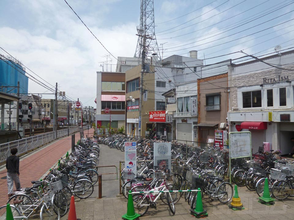 京成市川真間駅南側