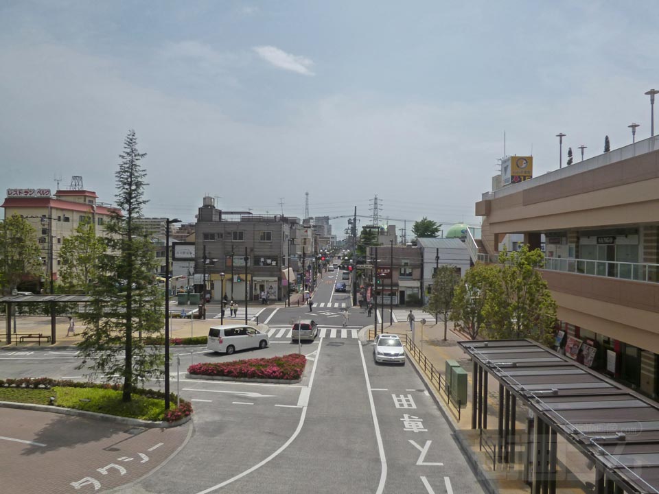 JR市川駅南口前