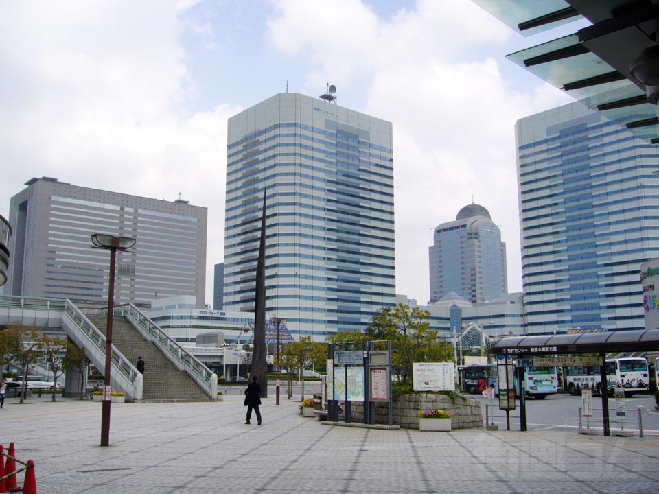 JR海浜幕張駅北口