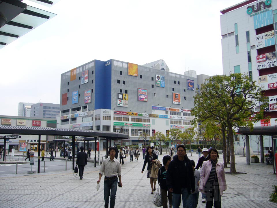 JR海浜幕張駅北口