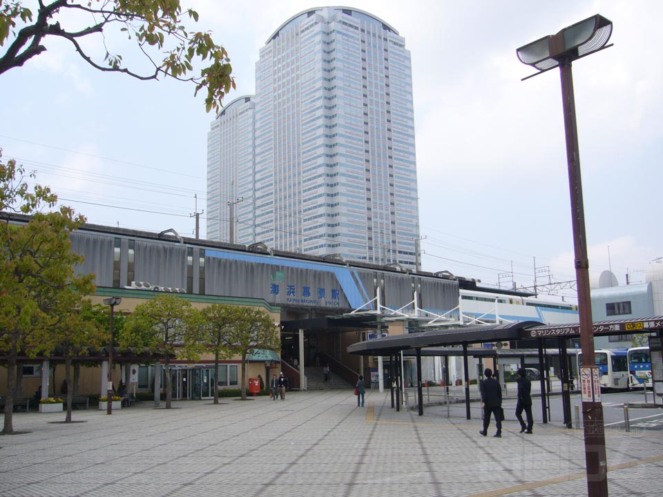 JR海浜幕張駅北口