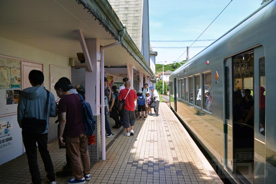 銚子電鉄観音駅ホーム(犬吠崖っぷちライン)