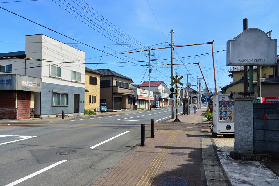 銚子電鉄観音駅前