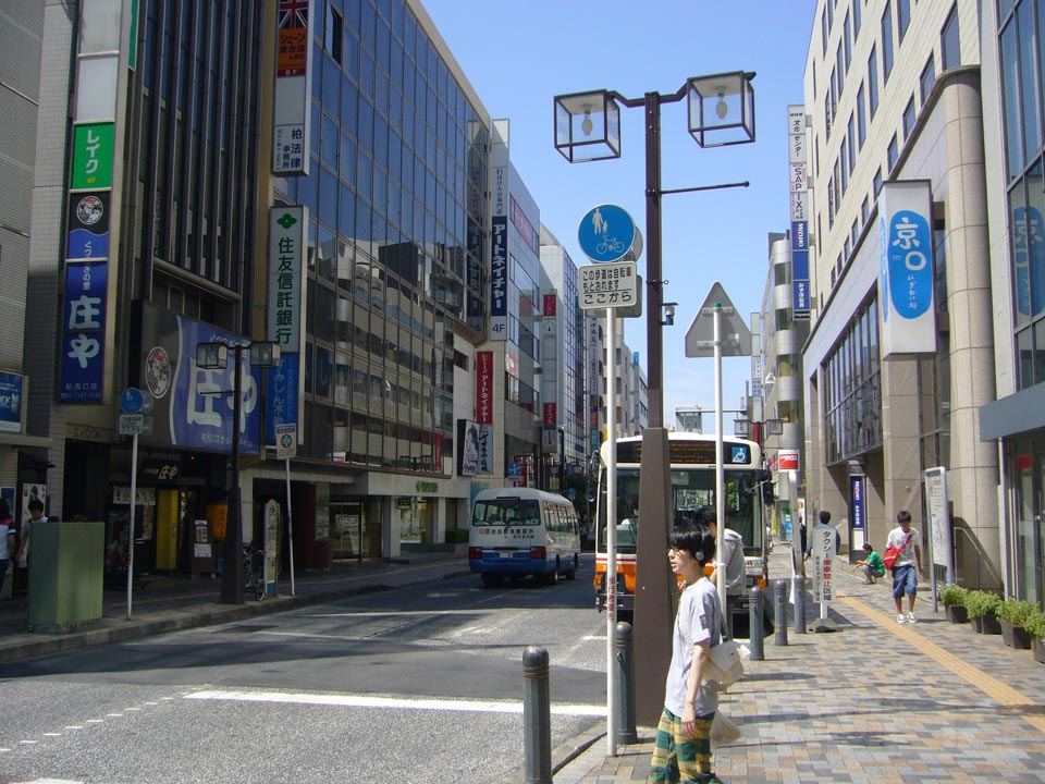 西口本通り写真画像
