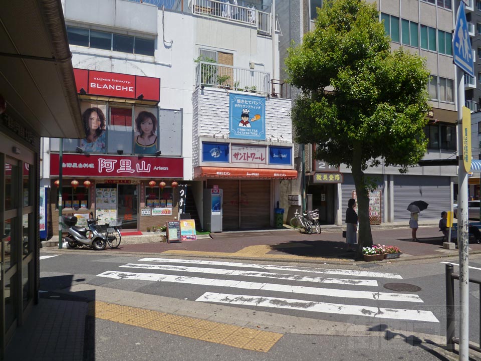 JR北松戸駅東口前