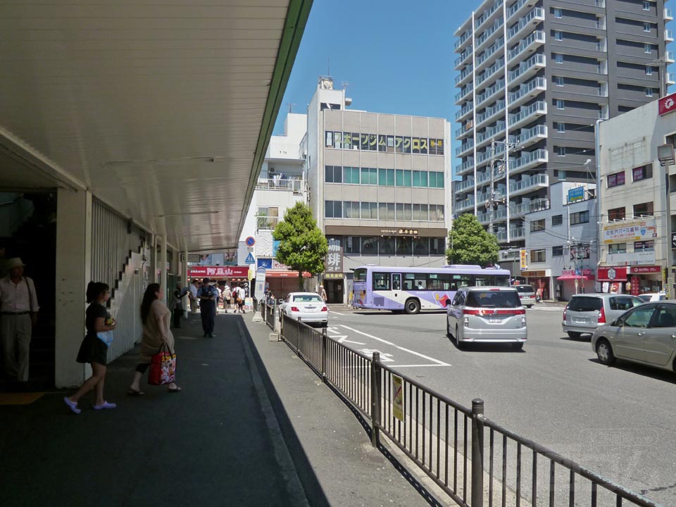 JR北松戸駅東口前