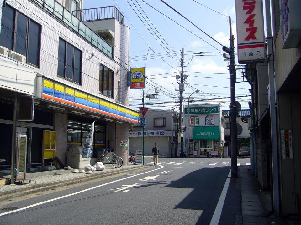 馬橋駅前通り写真画像