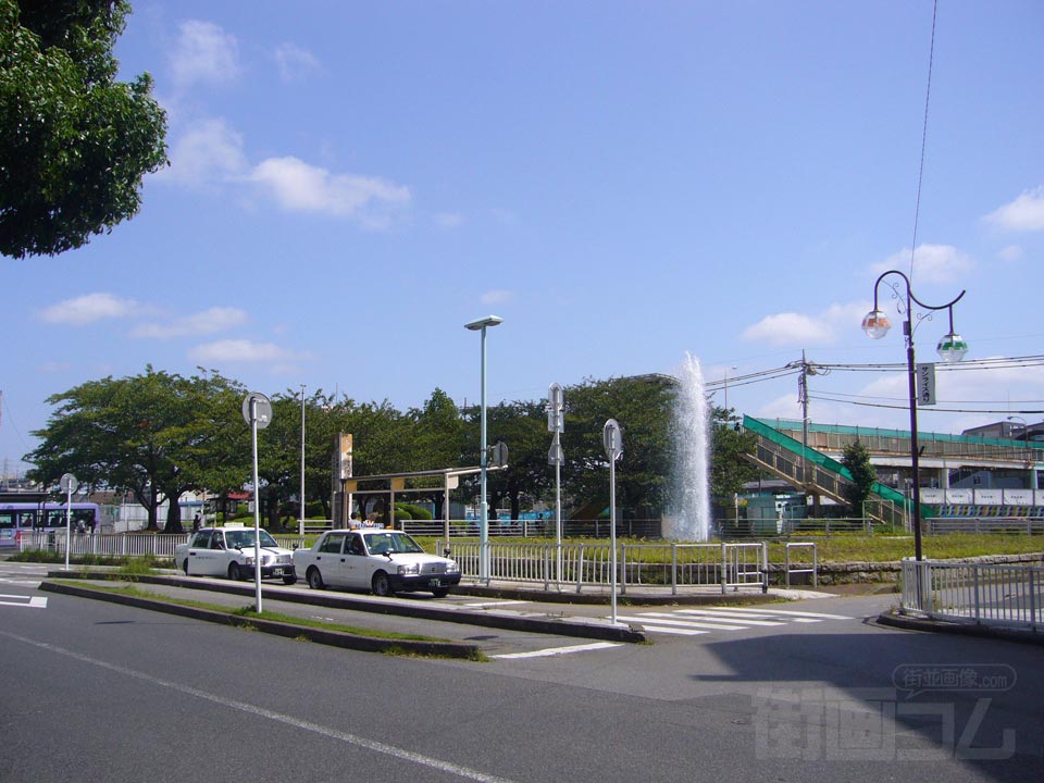 JR・流鉄馬橋駅西口前写真画像