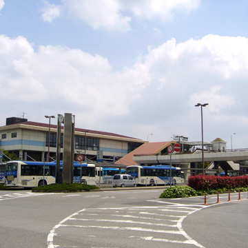 千葉県千葉市花見川区幕張本郷駅前写真画像