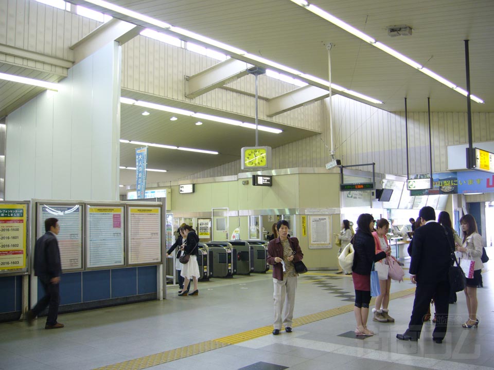 JR幕張駅写真画像