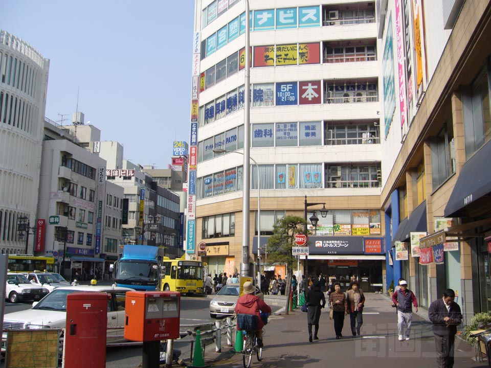 JR本八幡駅北口