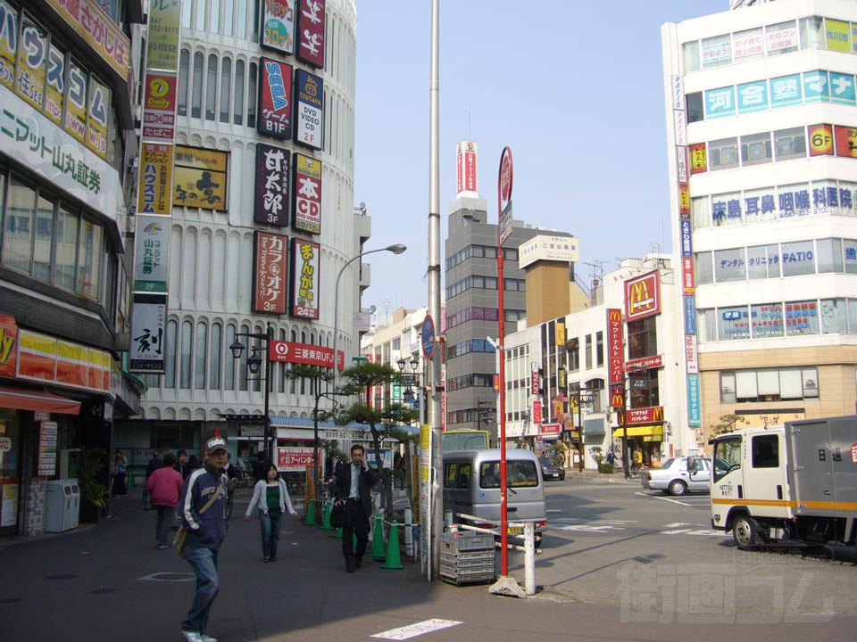 JR本八幡駅北口