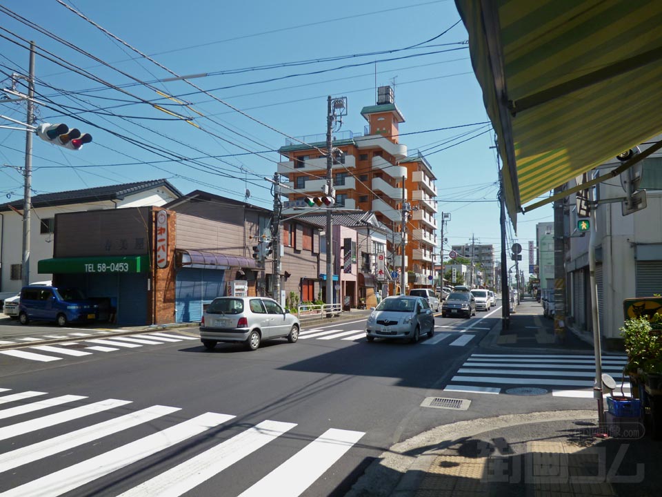 流山駅前交差点