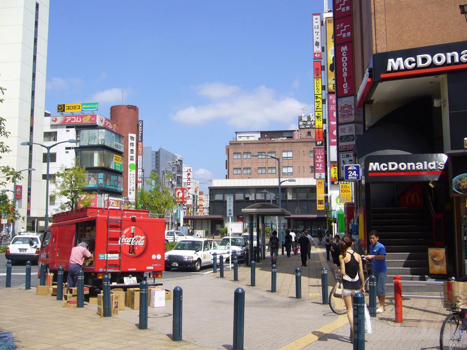 JR新松戸駅前北側