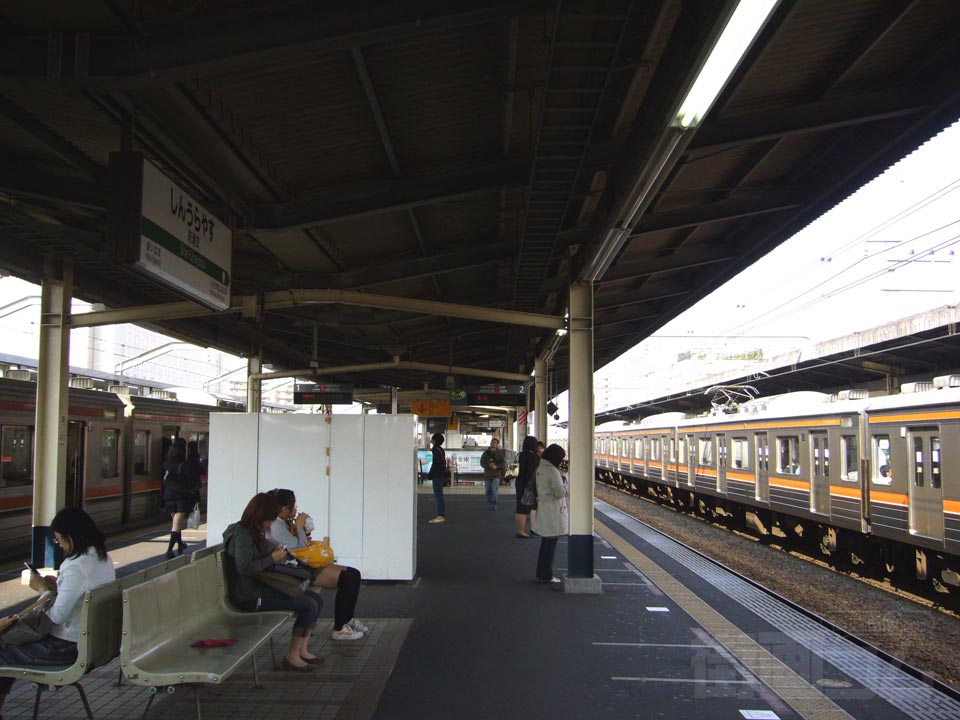 JR新浦安駅写真画像
