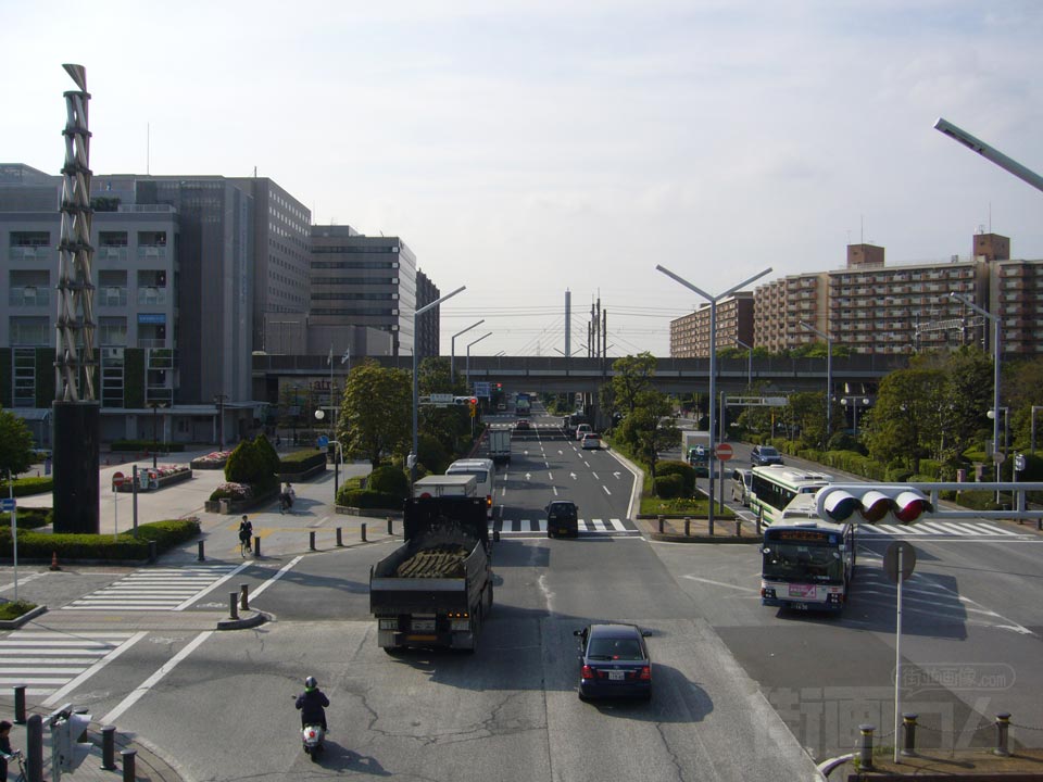 新浦安駅前交差点写真画像