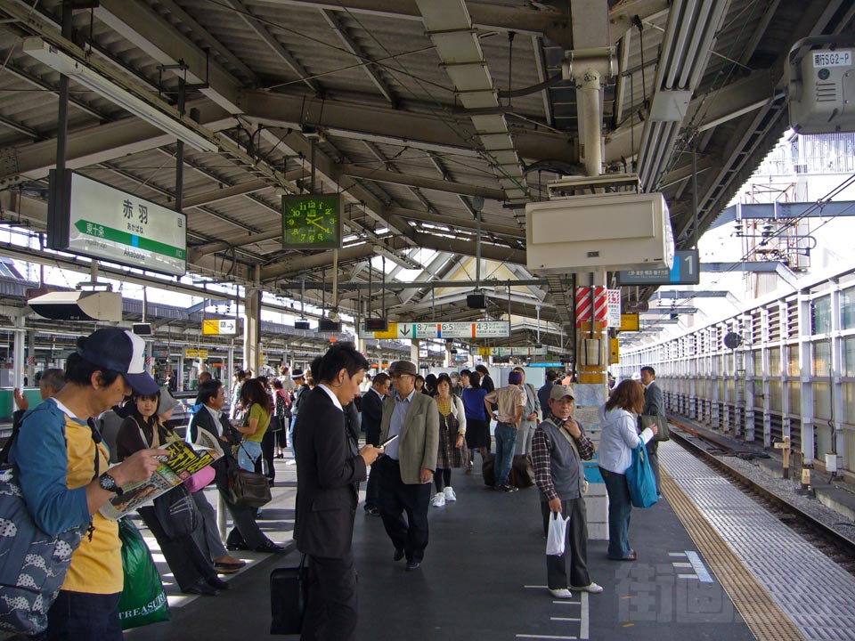 JR赤羽駅ホーム(JR京浜東北線)