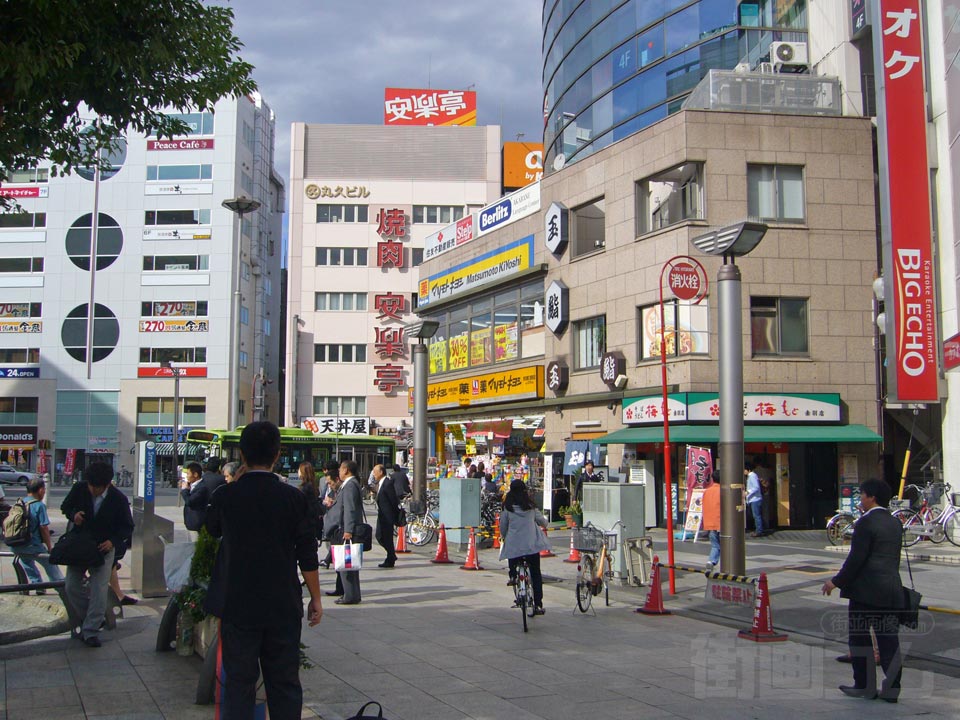 JR赤羽駅東口前